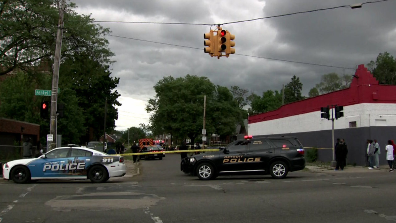 Lockdown ends at Loyola High School in Detroit after shooting